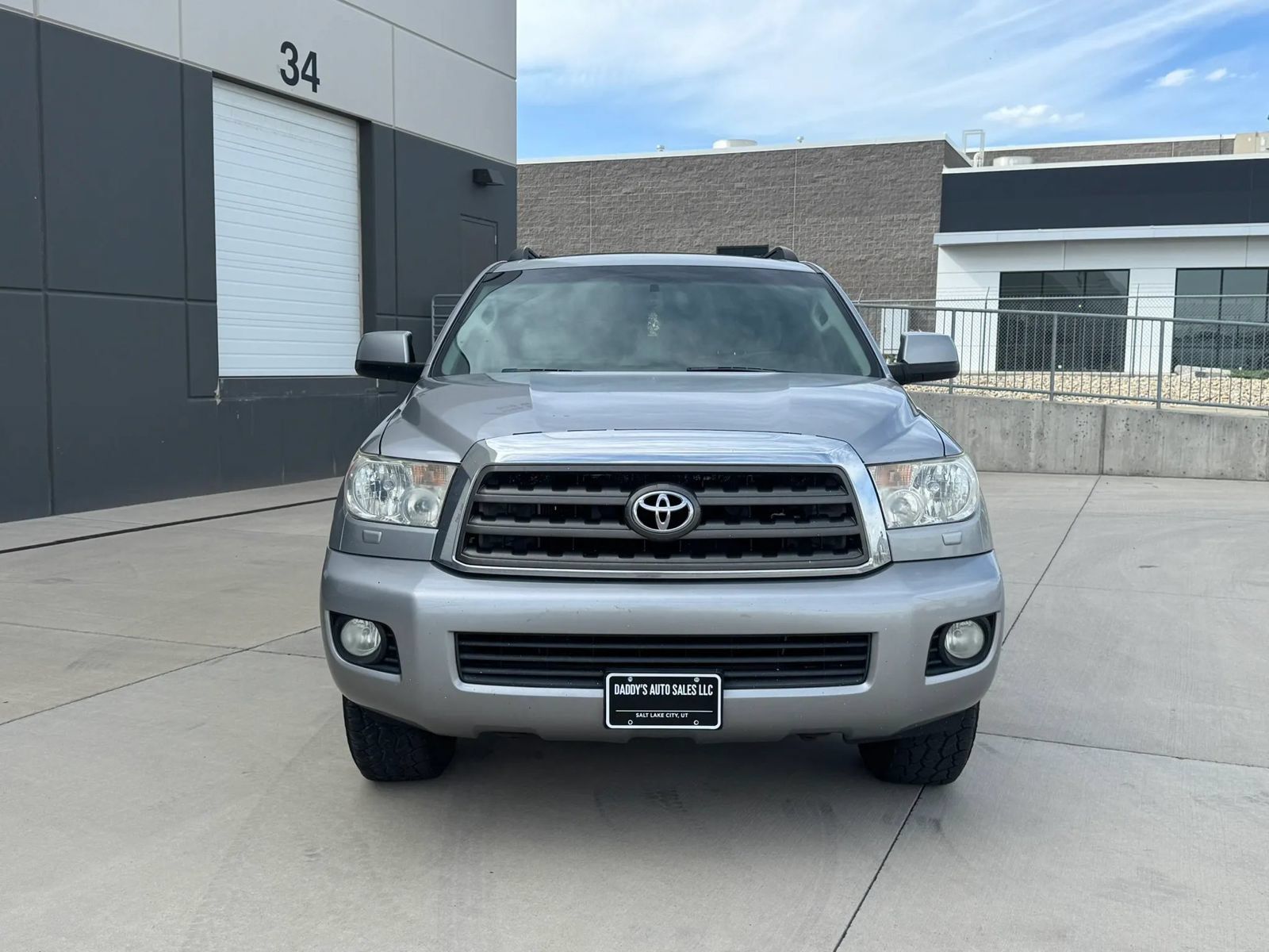 Used 2012 Toyota Sequoia SR5 AWD/4WD image 8