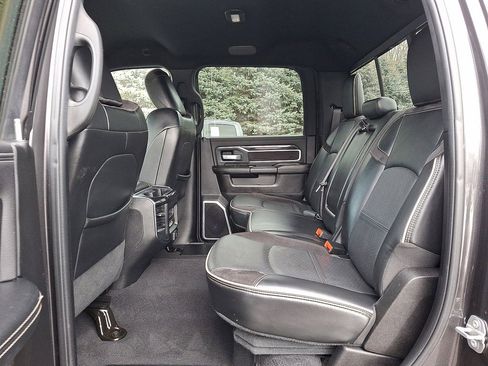 Used 2019 RAM 2500 Laramie image 20