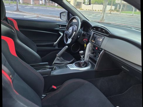 Used 2016 Scion FR-S RWD image 20