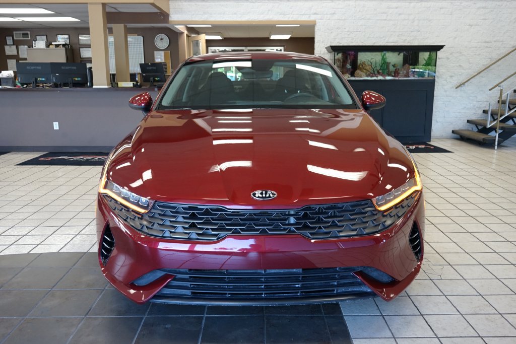 Used 2021 Kia K5 LX FWD image 17