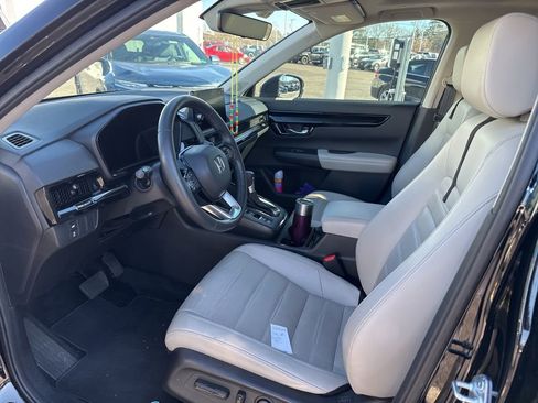 Used 2024 Honda CR-V EX-L image 7