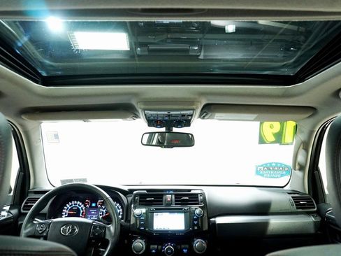 Used 2019 Toyota 4Runner TRD Off-Road Premium image 21