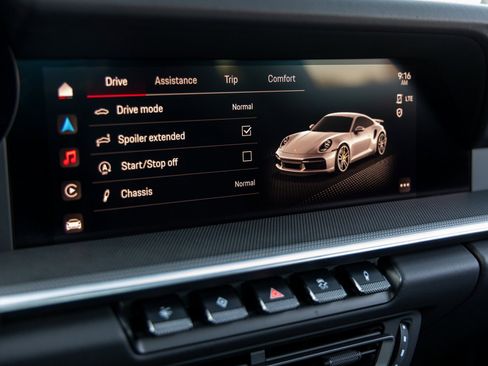 Certified 2022 Porsche 911 Turbo image 39