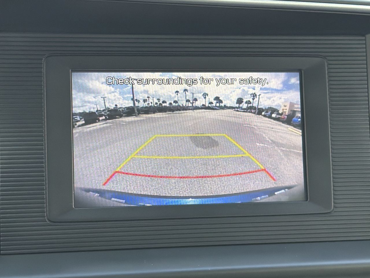 Used 2020 Hyundai Elantra SE FWD image 21