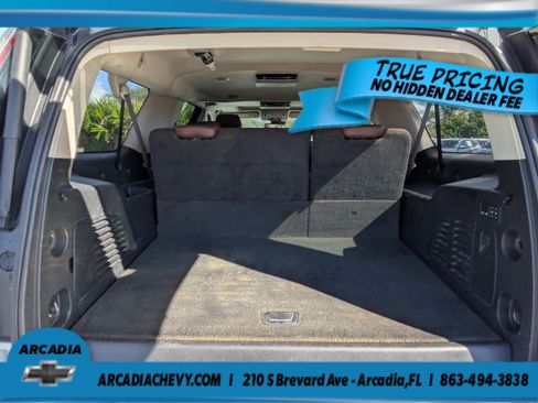 Used 2020 Cadillac Escalade ESV Premium Luxury AWD/4WD image 14