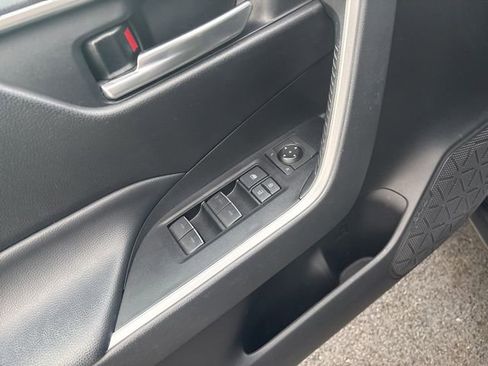 Used 2023 Toyota RAV4 XLE image 38