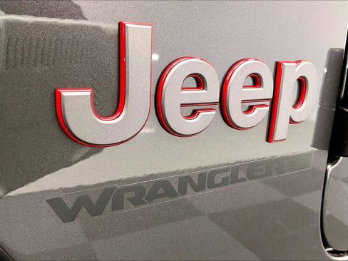 New 2026 Jeep Wrangler Rubicon image 22