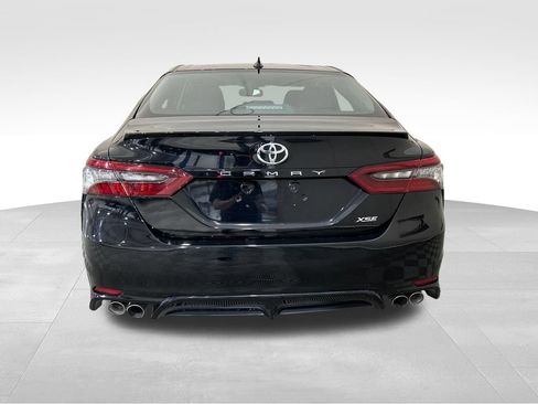 Used 2024 Toyota Camry XSE FWD image 4