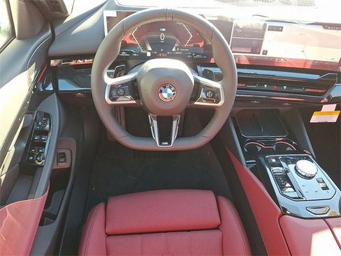 New 2026 BMW 530i xDrive 530i xDrive w/ Executive Package image 10