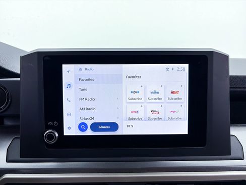 Used 2024 Toyota Tacoma SR5 image 21