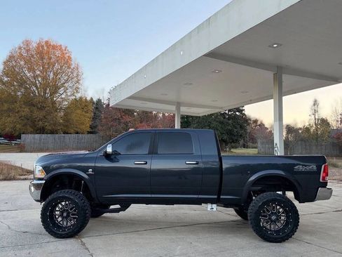 Used 2017 RAM 2500 Laramie w/ Off Road Package image 4