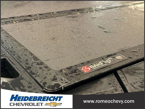 Certified 2023 GMC Sierra 1500 AT4 w/ AT4 Premium Package image 16