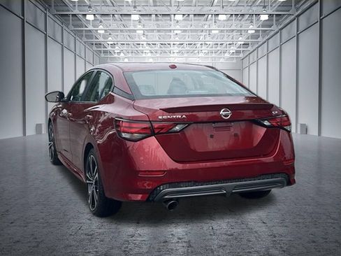 Used 2022 Nissan Sentra SR w/ SR Premium Package FWD image 19