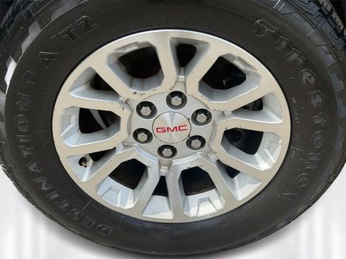Used 2016 GMC Yukon SLE w/ HD Trailering Package AWD/4WD image 11