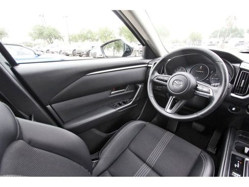 Used 2023 MAZDA CX-50 2.5 S w/ Preferred Plus Pkg image 9