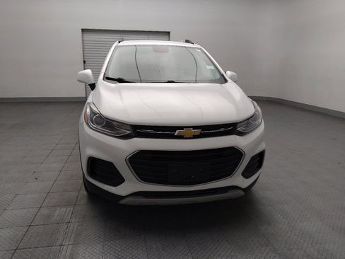 Used 2021 Chevrolet Trax LT FWD image 14