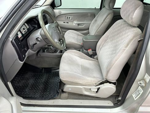 Used 2001 Toyota Tacoma 4x4 Xtracab V6 image 14