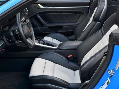 Used 2022 Porsche 911 Turbo S image 35