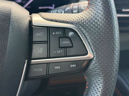 Certified 2022 Toyota Sienna XSE w/ XSE Plus Package FWD image 28