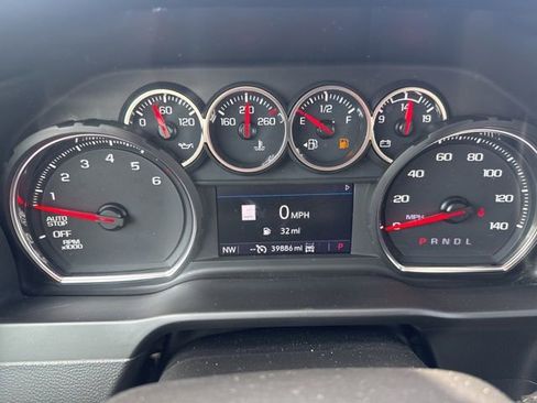 Used 2022 Chevrolet Silverado 1500 LTZ AWD/4WD image 13