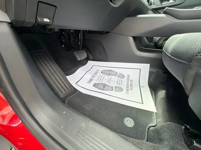 New 2027 Chevrolet Equinox LT w/ Convenience Package II FWD image 22