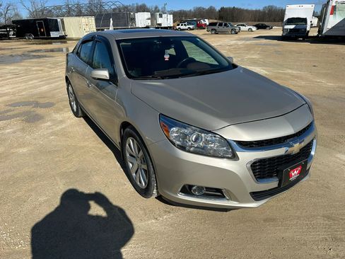 Used 2014 Chevrolet Malibu LTZ image 4