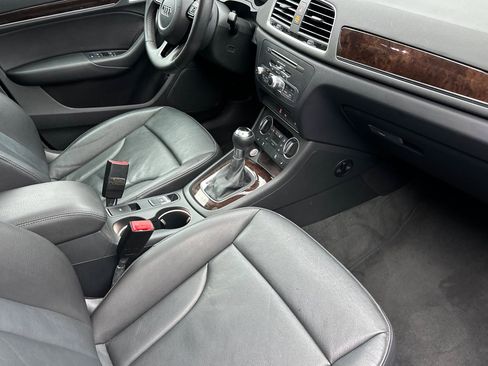 Used 2016 Audi Q3 2.0T Premium Plus w/ Technology Package image 31