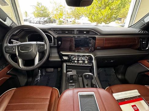 Used 2022 GMC Sierra 1500 Denali Ultimate image 17