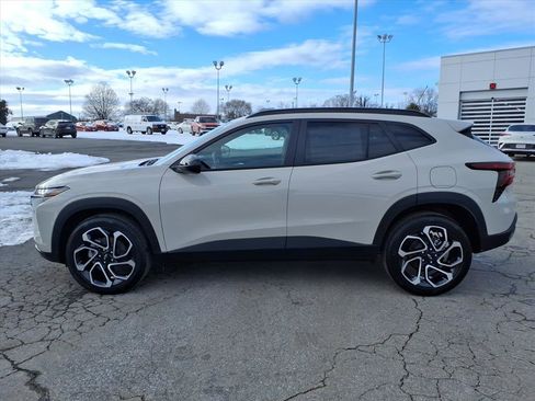 New 2026 Chevrolet Trax RS w/ Driver Confidence Package image 6