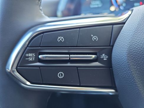 New 2026 Chevrolet Equinox LT AWD/4WD image 17