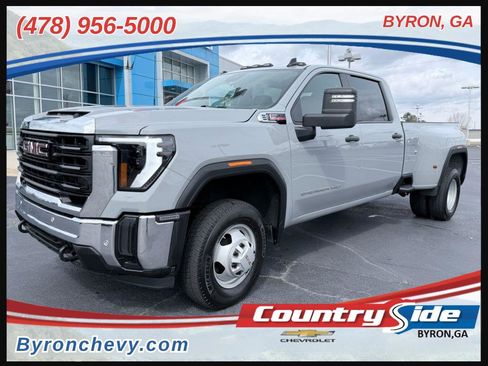 Used 2025 GMC Sierra 3500 Pro w/ 1SA Pro Safety Plus Package image 1