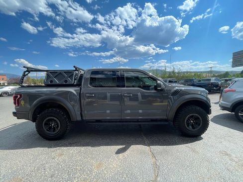 Used 2018 Ford F150 Raptor w/ Equipment Group 802A Luxury AWD/4WD image 9