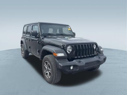 Used 2022 Jeep Wrangler Unlimited Sport image 4