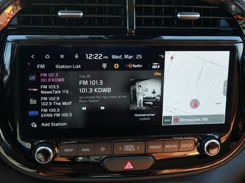 Certified 2025 Kia Soul EX image 22