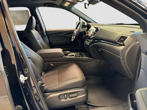 New 2026 Honda Ridgeline Black Edition image 16