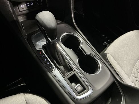 Used 2023 Chevrolet Equinox LS w/ LS Convenience Package FWD image 23