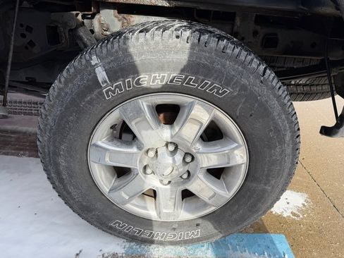 Used 2013 Ford F150 XLT w/ Luxury Equipment Group image 3