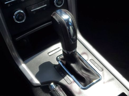 Used 2010 Lincoln MKZ AWD image 21