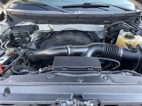 Used 2012 Ford F150 Lariat w/ Lariat Chrome Pkg image 7