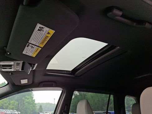 Used 2020 Honda Passport Touring image 14