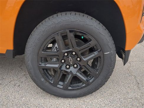 Certified 2025 Chevrolet Colorado Z71 w/ Z71 Convenience Package 2 image 11