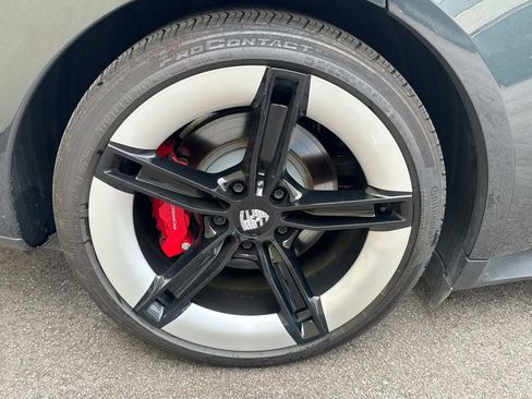 Used 2025 Porsche Taycan 4S image 8