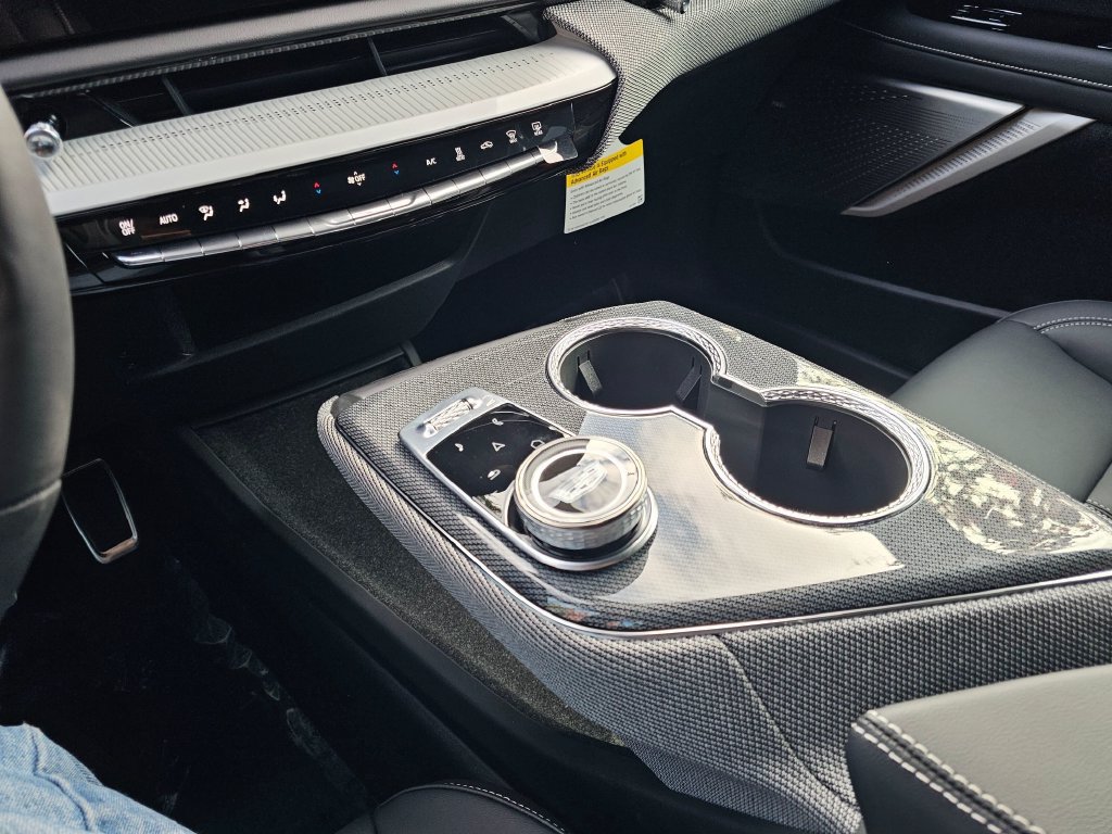 New 2027 Cadillac Optiq Sport AWD/4WD image 29