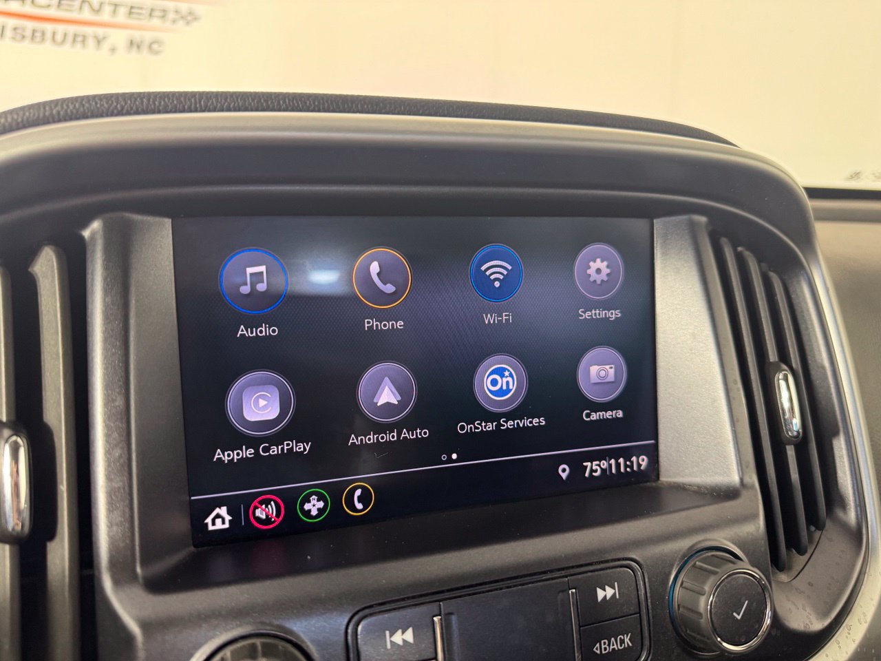 Used 2022 Chevrolet Colorado LT w/ LT Convenience Package RWD image 15