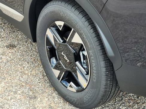 New 2026 Kia Sportage LX w/ LX Convenience Package FWD image 5
