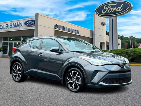 Used 2021 Toyota C-HR XLE image 1