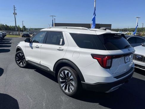 New 2026 Ford Explorer Platinum AWD/4WD image 4