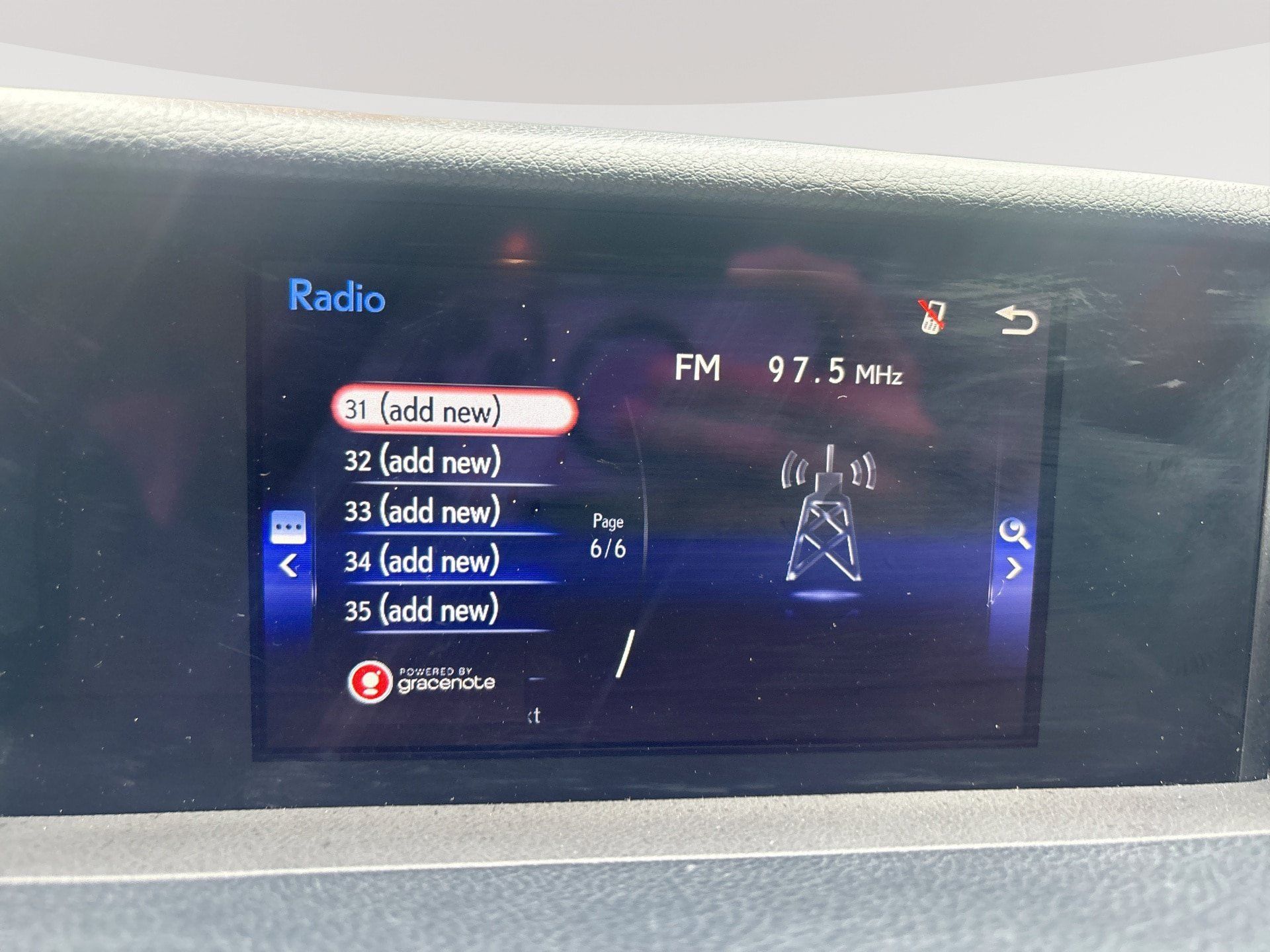 Used 2018 Lexus IS 300 F Sport w/ F Sport Package RWD image 12