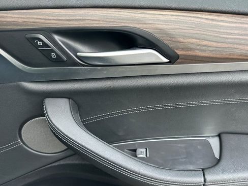 Used 2021 BMW X3 xDrive30e w/ Premium Package image 19