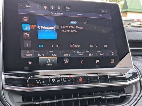 New 2026 Jeep Compass Latitude AWD/4WD image 25